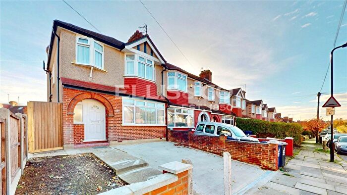 3 Bedroom End Terrace House To Rent In Wadham Gardens, Greenford, UB6
