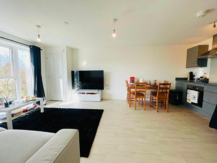 2 Bedroom Flat For Sale In St. Lukes Road, Birmingham, B5