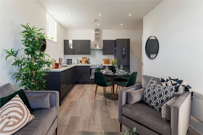 1 Bedroom Flat To Rent In London Road, Liverpool, Merseyside, L3