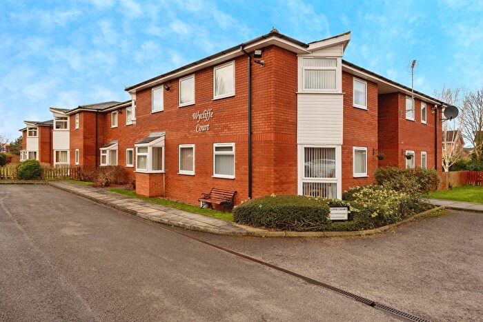 2 Bedroom Flat For Sale In Wycliffe Court, Yarm, Durham, TS15
