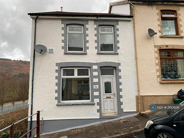 3 Bedroom End Of Terrace House To Rent In Edwards Street, Tonypandy, CF40