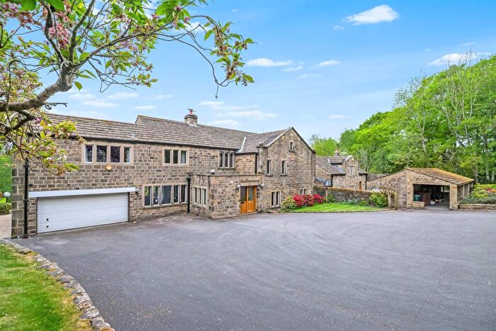 5 Bedroom Detached House To Rent In Langbar Road, Ilkley, LS29