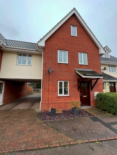 4 Bedroom Terraced House To Rent In Ballingdon Gardens, Sudbury, Suffolk, CO10
