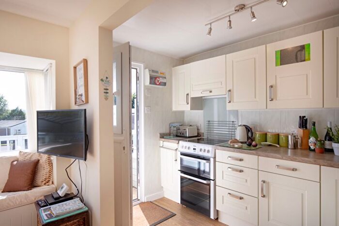 2 Bedroom Bungalow For Sale In Greenway Road, Galmpton, Brixham, TQ5