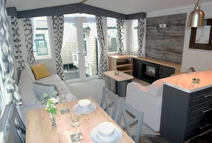 2 Bedroom Property For Sale In Station Road, Winchelsea, TN36