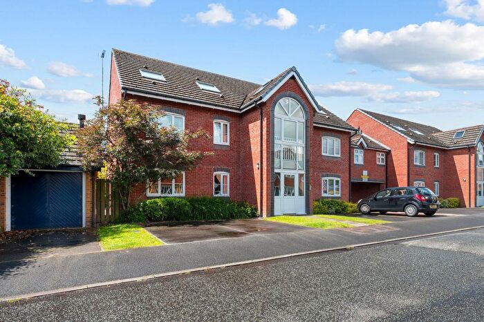 2 Bedroom Flat For Sale In Parkside Avenue, Skelmersdale, WN8