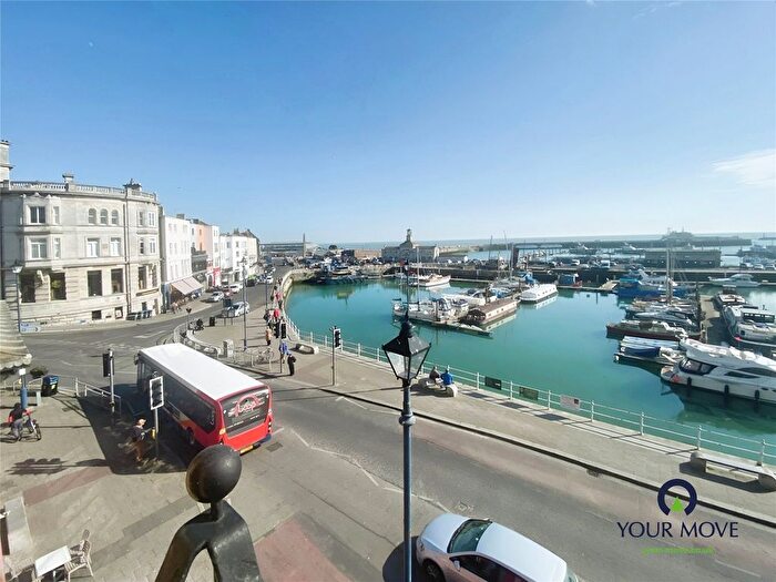 2 Bedroom Flat To Rent In Harbour Parade, Ramsgate, Kent, CT11