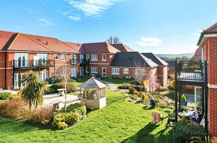 1 Bedroom Retirement Property For Sale In The Retreat, Princes Risborough, HP27