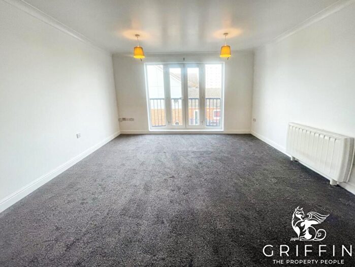 1 Bedroom Flat To Rent In Argent Street, Grays, RM17