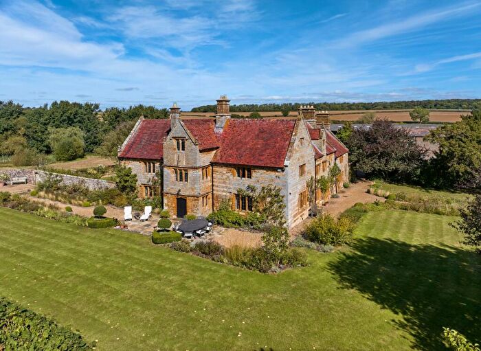 6 Bedroom Detached House For Sale In Plumpton, Nr Towcester, South Northamptonshire, NN12