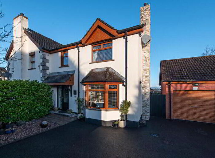 3 Bedroom Semi-Detached House For Sale In Mayfield Road, Newtownabbey, BT36