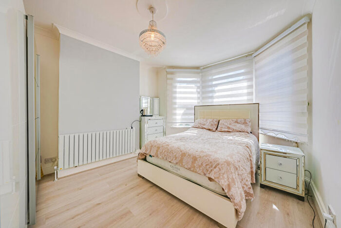 1 Bedroom Semi-Detached House To Rent In Lyndhurst Road, Wood Green, Haringey, London (Alexandra Palace), N22