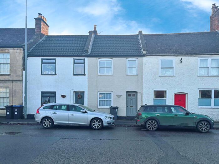 2 Bedroom Terraced House For Sale In Portway, Warminster, BA12