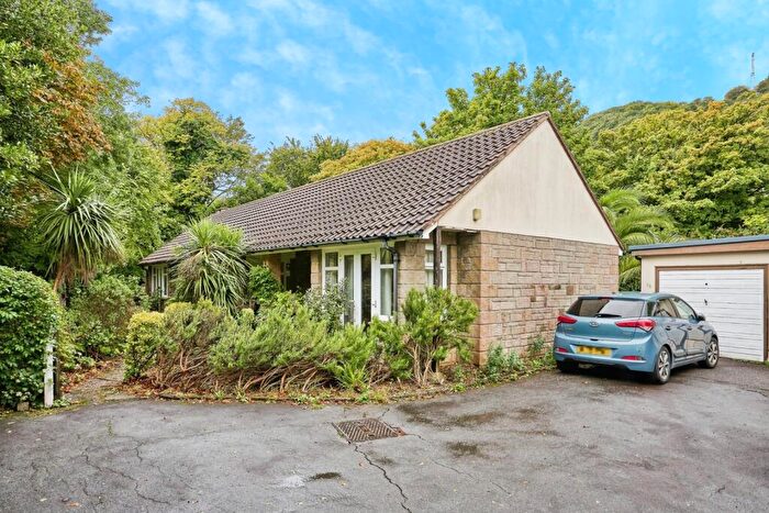 2 Bedroom Bungalow For Sale In Madeira Road, Ventnor, Isle Of Wight, PO38