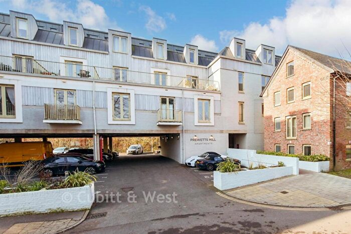 1 Bedroom Apartment For Sale In Mill Bay Lane, Horsham, West Sussex, RH12
