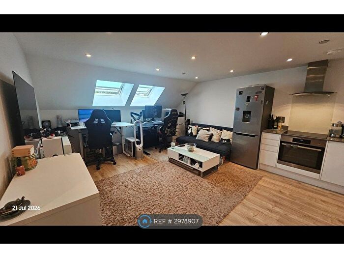1 Bedroom Flat To Rent In Burnell House, Stanmore, HA7