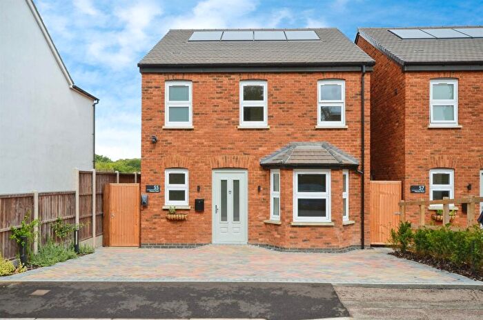 4 Bedroom Detached House For Sale In Necton Road, Wheathampstead, St. Albans, AL4