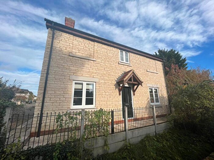 3 Bedroom House To Rent In Barley Kiln Lane, Harrold, MK43