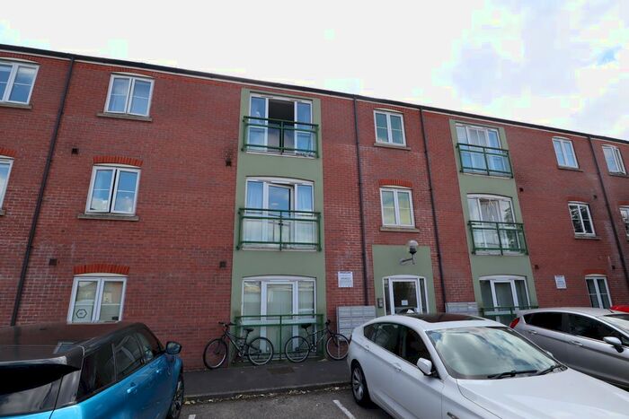 1 Bedroom Flat To Rent In Riverside Drive, Lincoln, LN5