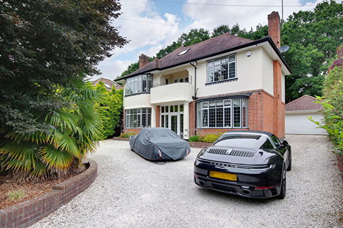 4 Bedroom Detached House For Sale In Queens Park Avenue, Queens Park, Bournemouth, BH8