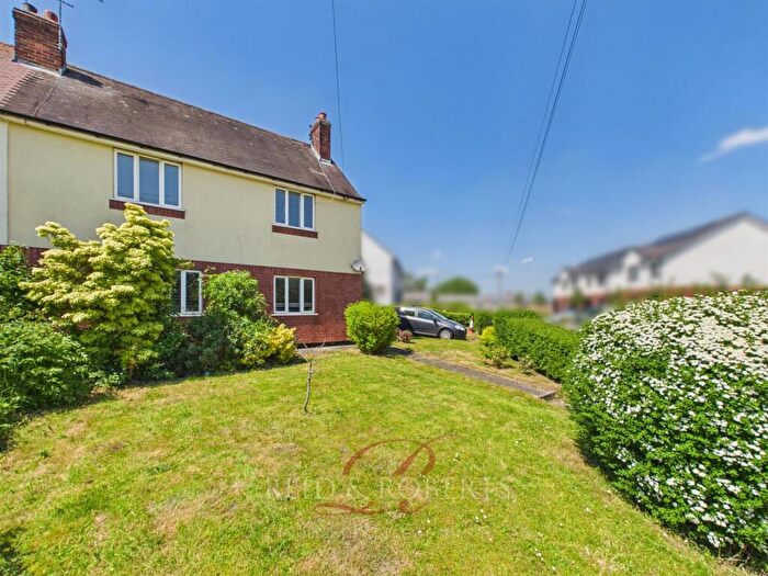 3 Bedroom House For Sale In Heol Kenyon, Johnstown, Wrexham, LL14