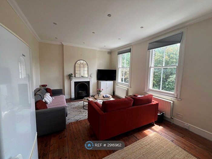 1 Bedroom Flat To Rent In Blackheath Grove, London, SE3