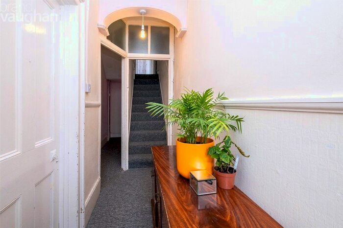 3 Bedroom Terraced House To Rent In Rose Hill Close, Brighton, East Sussex, BN1