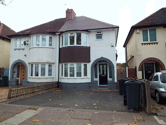 3 Bedroom Semi Detached House To Rent In Strathdene Road, Selly Oak, Birmingham, B29