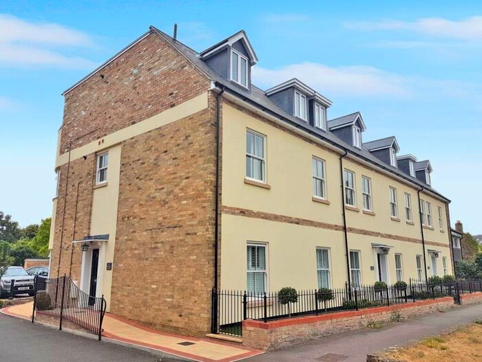 2 Bedroom Penthouse To Rent In Ely, CB7