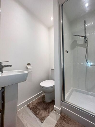 1 Bedroom Studio To Rent In Tilling Green, Dunstable, Bedfordshire, LU5