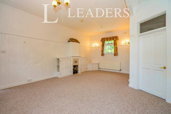 2 Bedroom Bungalow To Rent In Belmont Lane, Hurstpierpoint, Hassocks, BN6