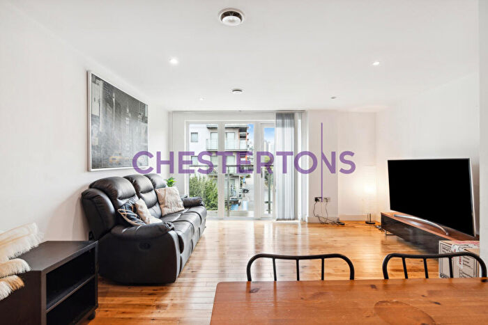 2 Bedroom Flat To Rent In Lower Mast House, Mast Quay, SE18