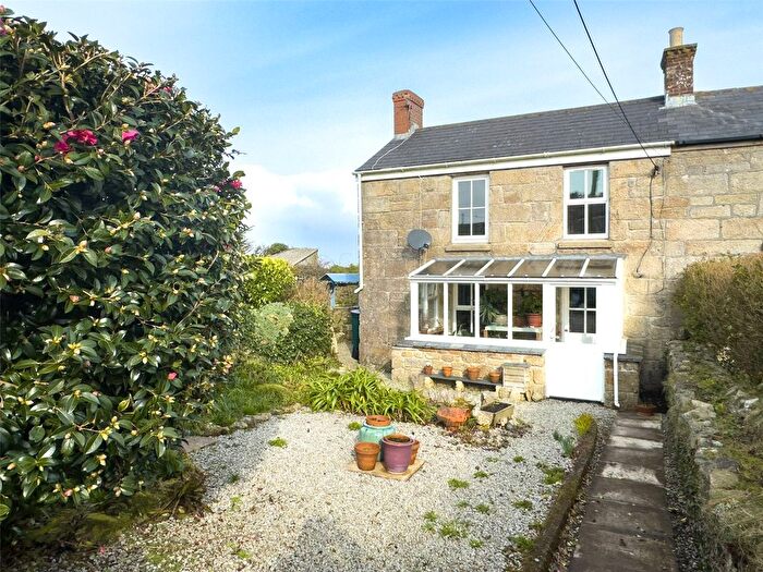 2 Bedroom End Terrace House For Sale In Ponds Hill, Pendeen, TR19