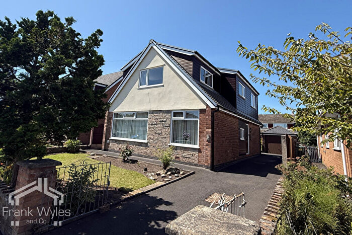 3 Bedroom Detached House For Sale In Bredon Close, Lytham St. Annes, Lancashire, FY8