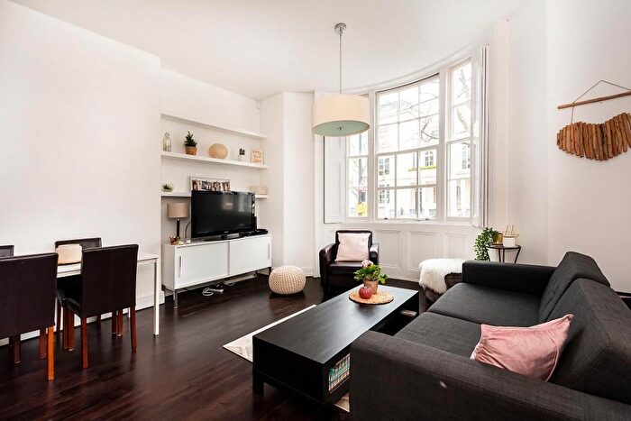 1 Bedroom Flat For Sale In Westbourne Terrace Road, Little Venice, London, W2