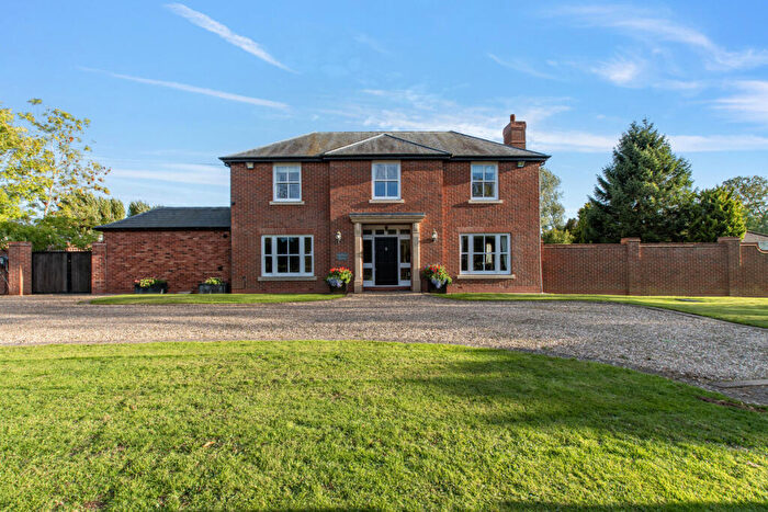 4 Bedroom Detached House For Sale In Smeaton Lane, Stretton Under Fosse, Rugby Warwickshire, CV23