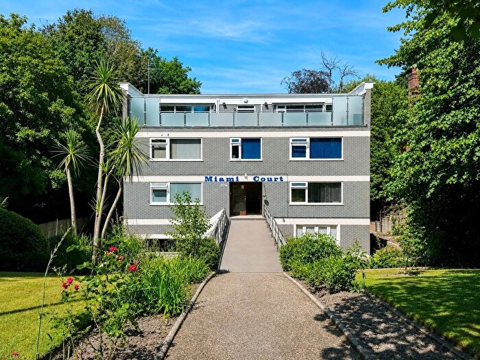 2 Bedroom Flat For Sale In Miami Court A Surrey Road, Bournemouth, BH4