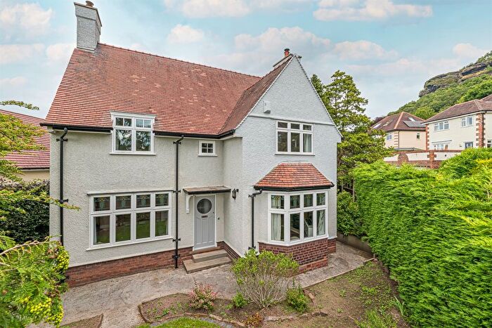 3 Bedroom Detached House For Sale In Crescent Drive, Helsby, Frodsham, WA6