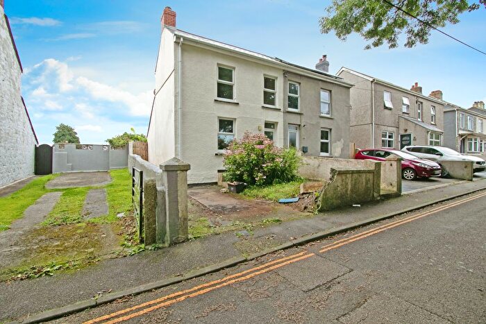 2 Bedroom Semi-Detached House For Sale In Park Holly, Treswithian, Camborne, Cornwall, TR14