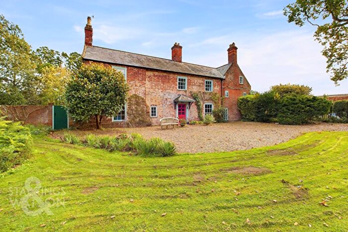 6 Bedroom Farm House For Sale In Somerleyton, Lowestoft, NR32