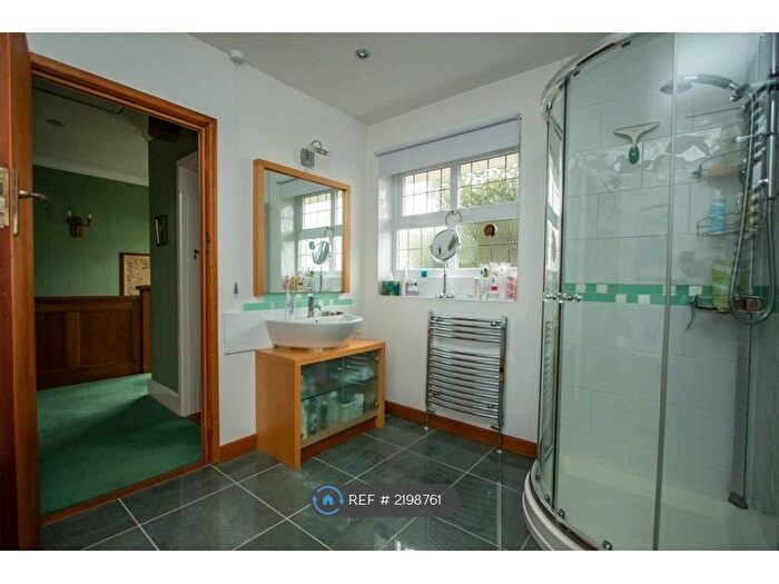 3 Bedroom Detached House To Rent In The Grove, Plymouth, PL3