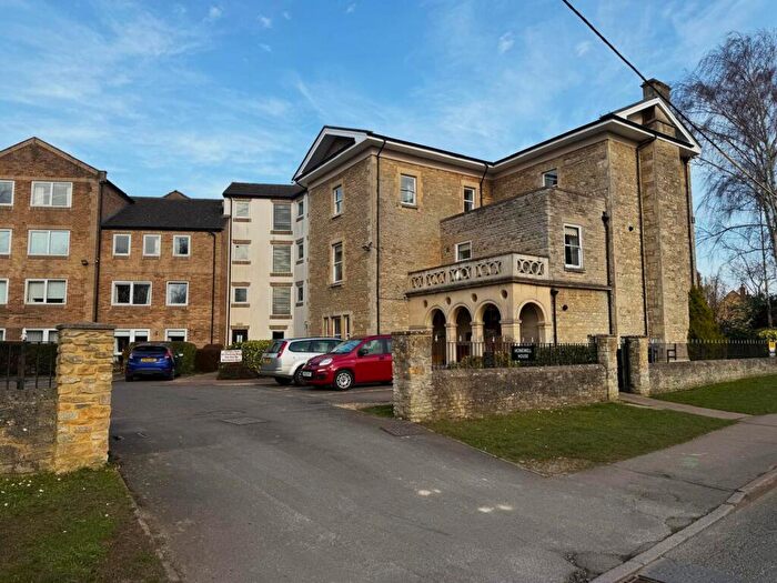1 Bedroom Retirement Property For Sale In The Moors, Homewell House The Moors, OX5