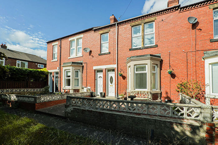 1 Bedroom Maisonette For Sale In South View Terrace, Whickham, Newcastle Upon Tyne, NE16