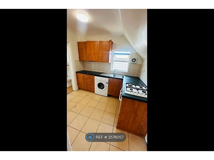 1 Bedroom Flat To Rent In Boxley Road, Maidstone, ME14