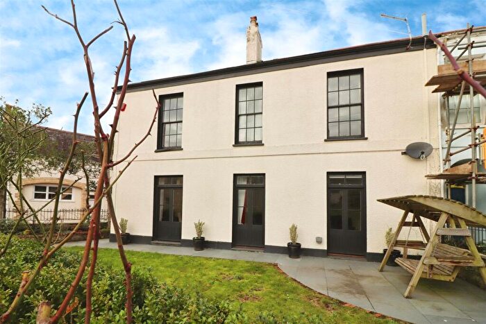 5 Bedroom End Of Terrace House For Sale In Barbican Terrace + Annexe, Barnstaple, Devon, EX32