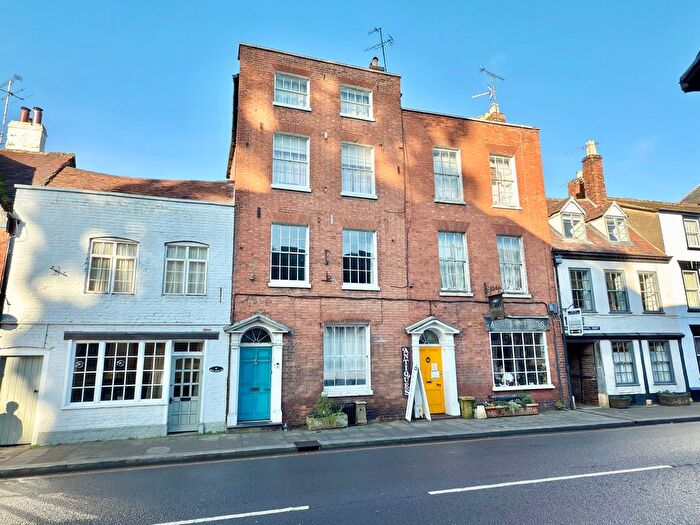 4 Bedroom Terraced House For Sale In Church Street, Tewkesbury, GL20