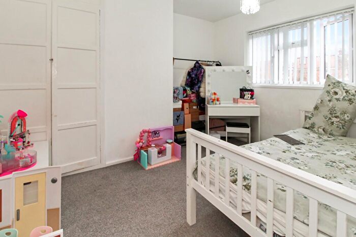 3 Bedroom End Of Terrace House For Sale In Wickham, Hampshire, PO17