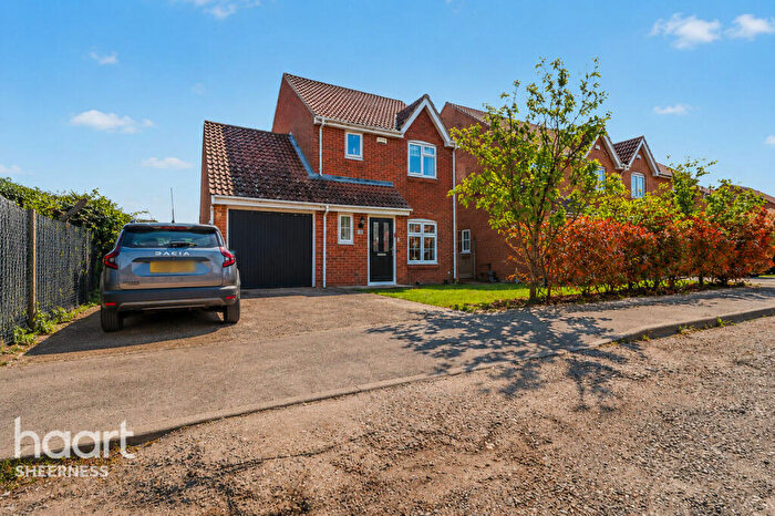 3 Bedroom Detached House For Sale In Sea View Gardens, Sheerness, ME12
