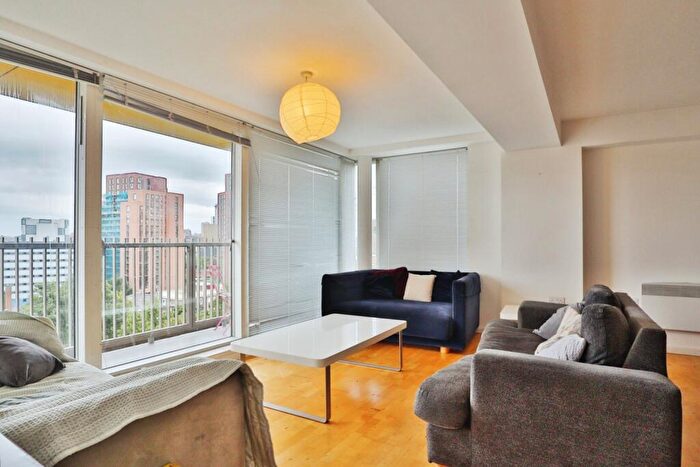 2 Bedroom Apartment To Rent In Block G Saxton Gardens, LS9