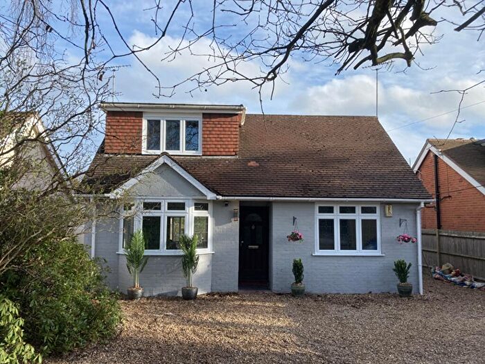 4 Bedroom Detached House For Sale In Barkham Road, Wokingham, RG41